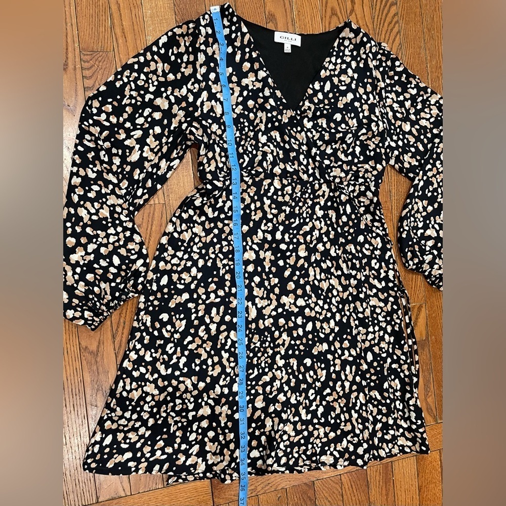 Gilli Black Dress with White and Tan Floral Pattern - Picture 4 of 10